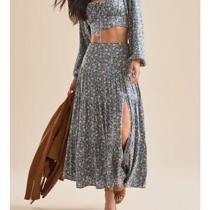 Maxi Floral Blue Skirt